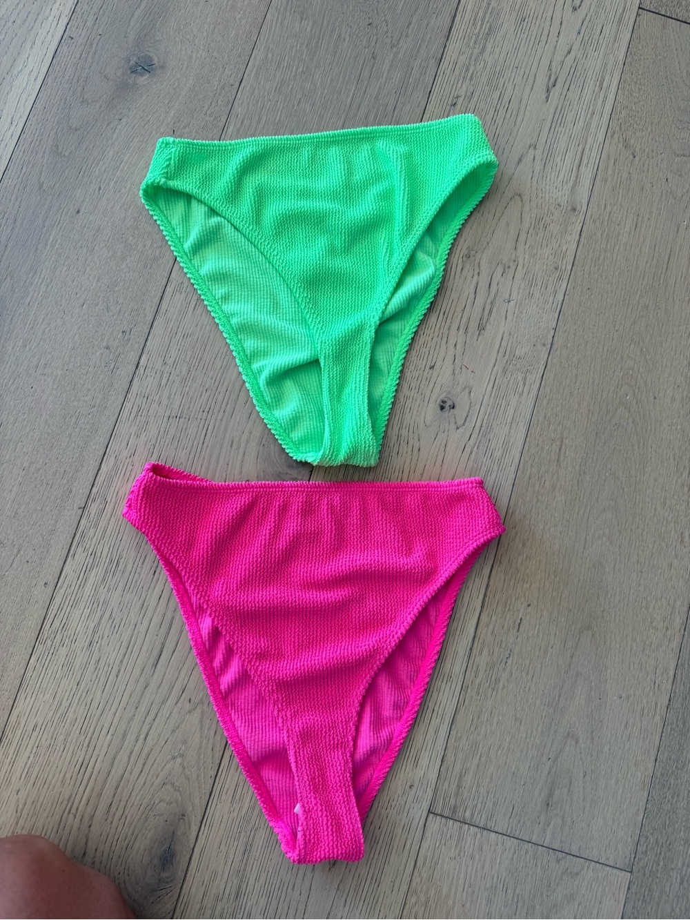 Good American swim bottoms